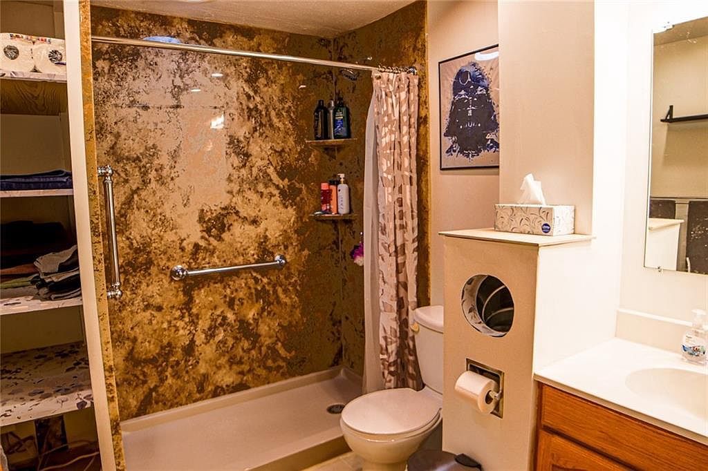 2908 6th St Eau Claire, WI 54703  | Single Family