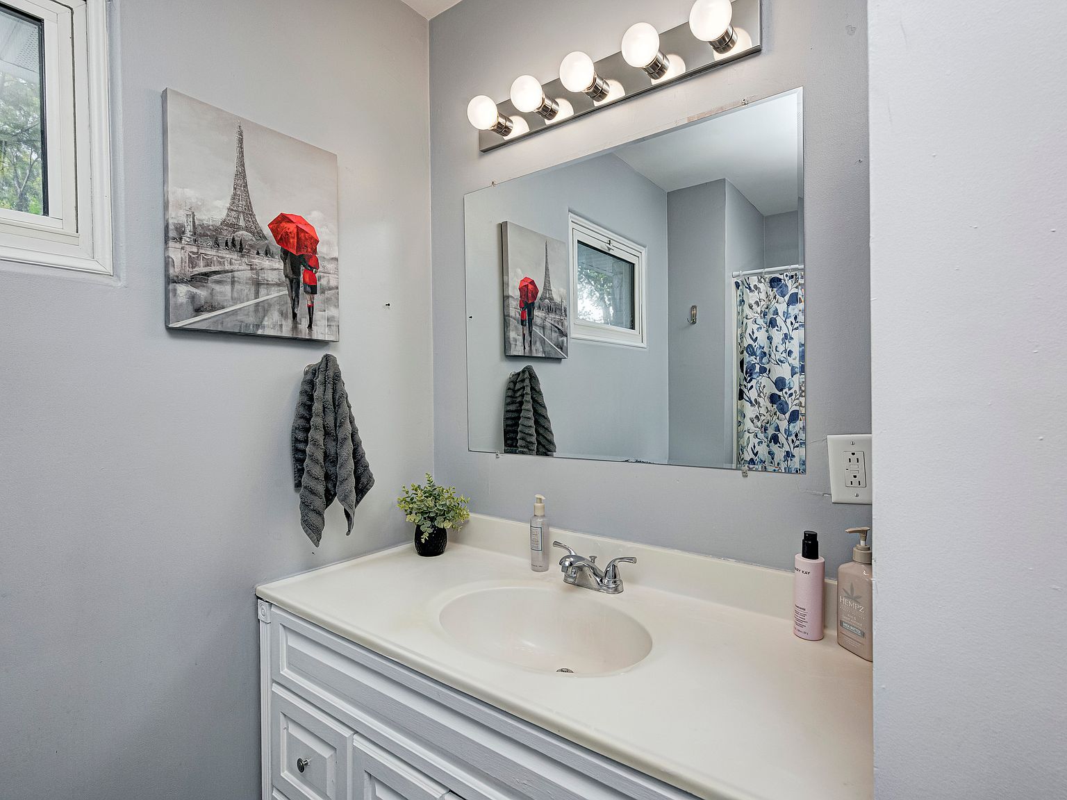 931 Maynard Dr Indianapolis, IN 46227  | Single Family