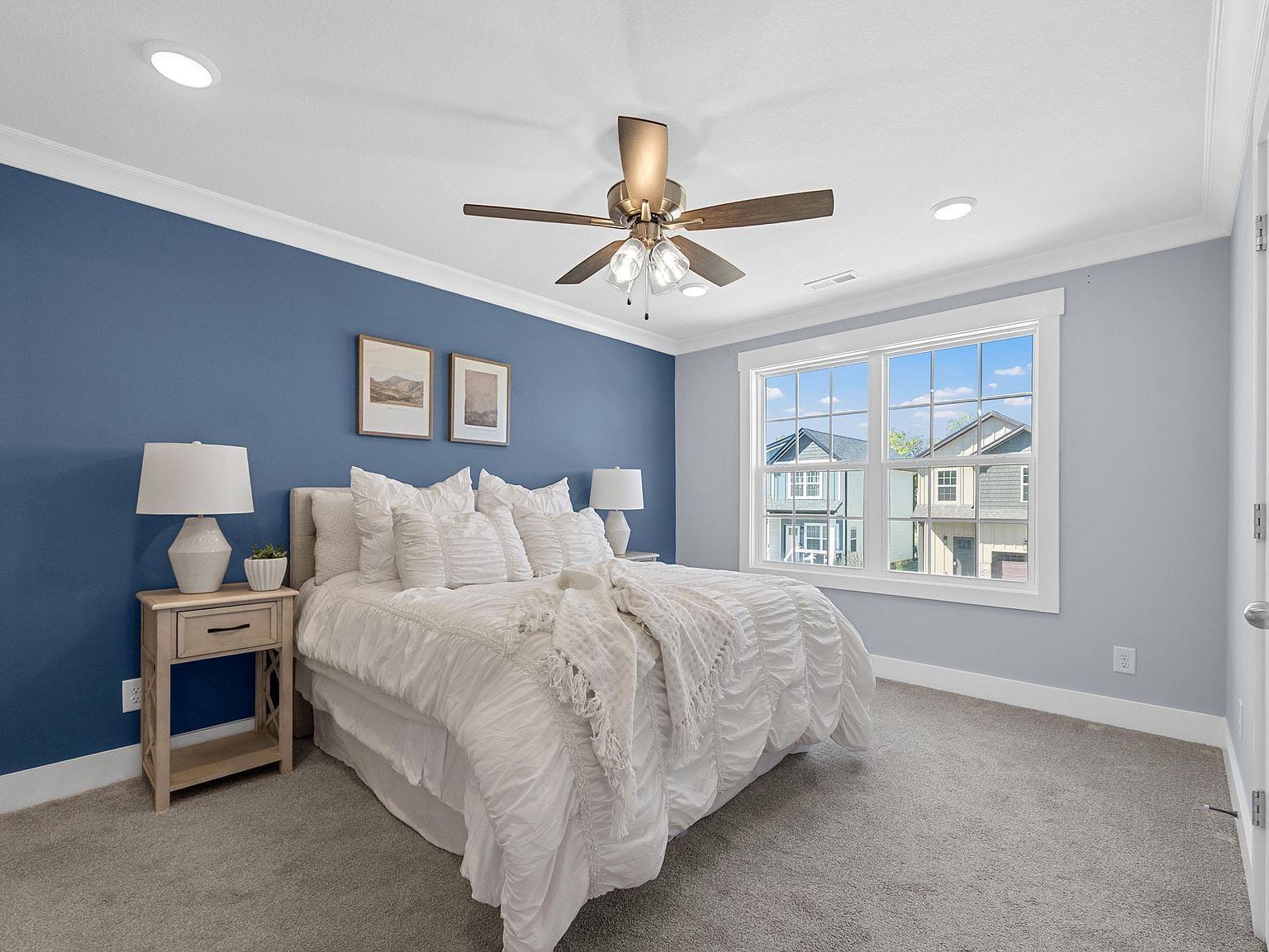 511 Charleston Cove Way Clarksville, TN 37043  | Single Family