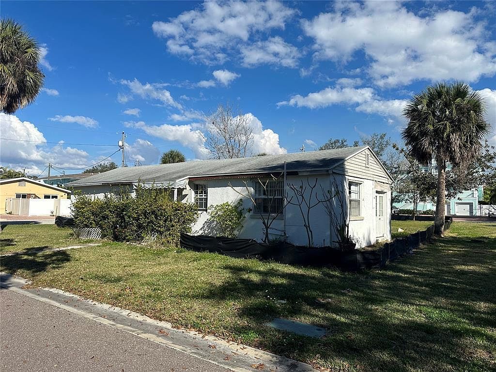 1811 2nd St Lot 1 Indian Rocks Beach, FL 33785 | Land/Lot