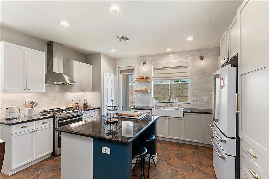 82930 Corte Lucia Indio, CA 92201 | Single Family