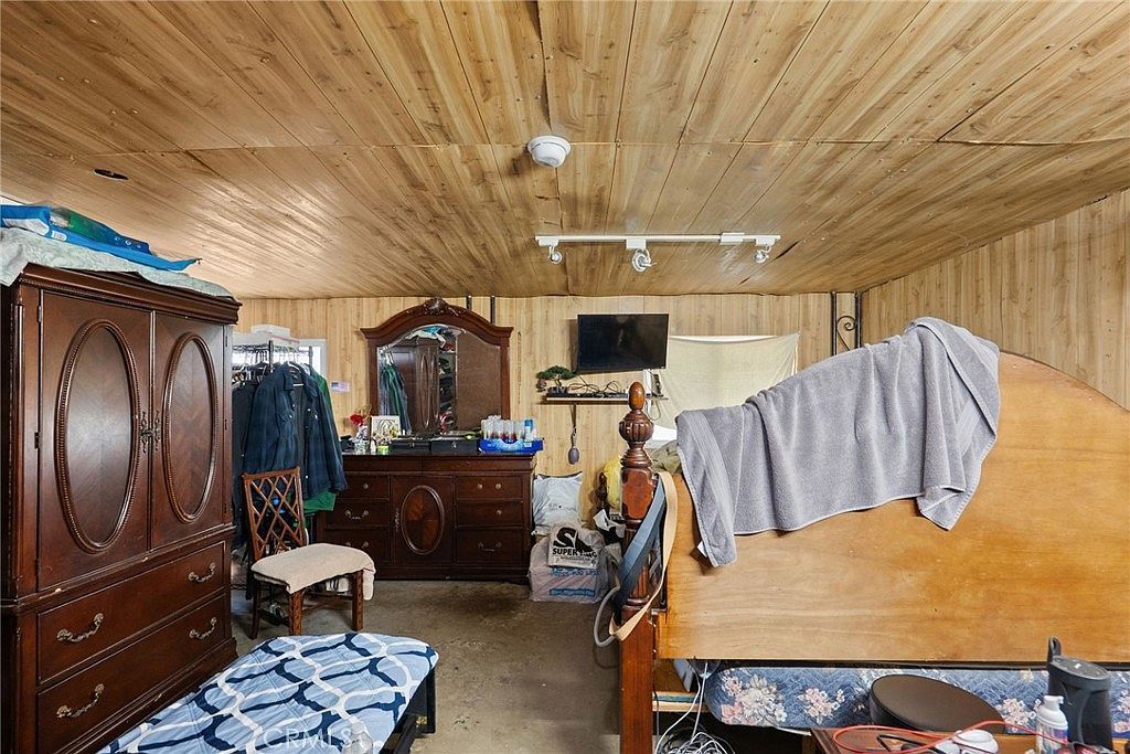 11819 Chivers Ave Pacoima, CA 91331 | Single Family