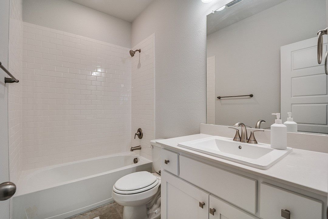 2204 Maverick Way Mesquite, TX 75149  | Single Family