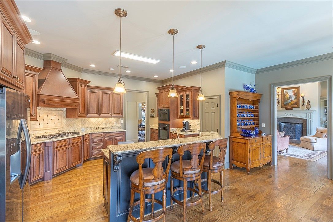 114 Willowbend Dr Anderson, SC 29621 | Single Family