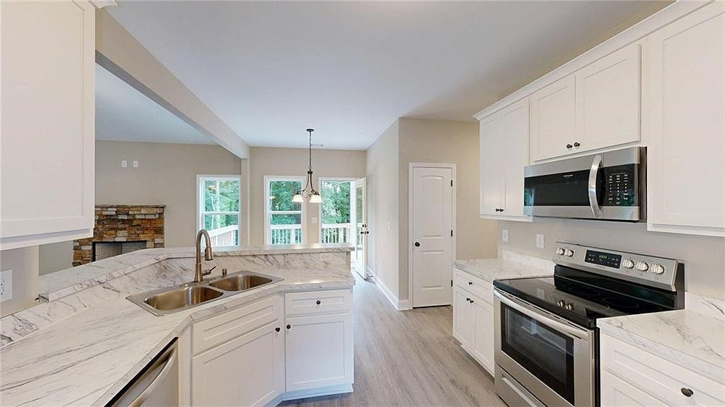 504 Iris Way Villa Rica, GA 30180 | Single Family