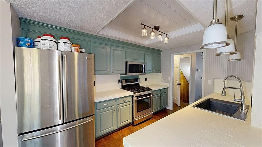 702 Miller Ct Temple, GA 30179  | Single Family