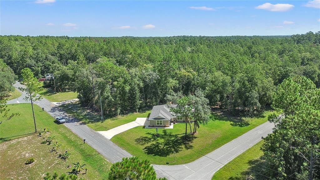 9535 N Aquarius Dr Citrus Springs, FL 34434  | Single Family