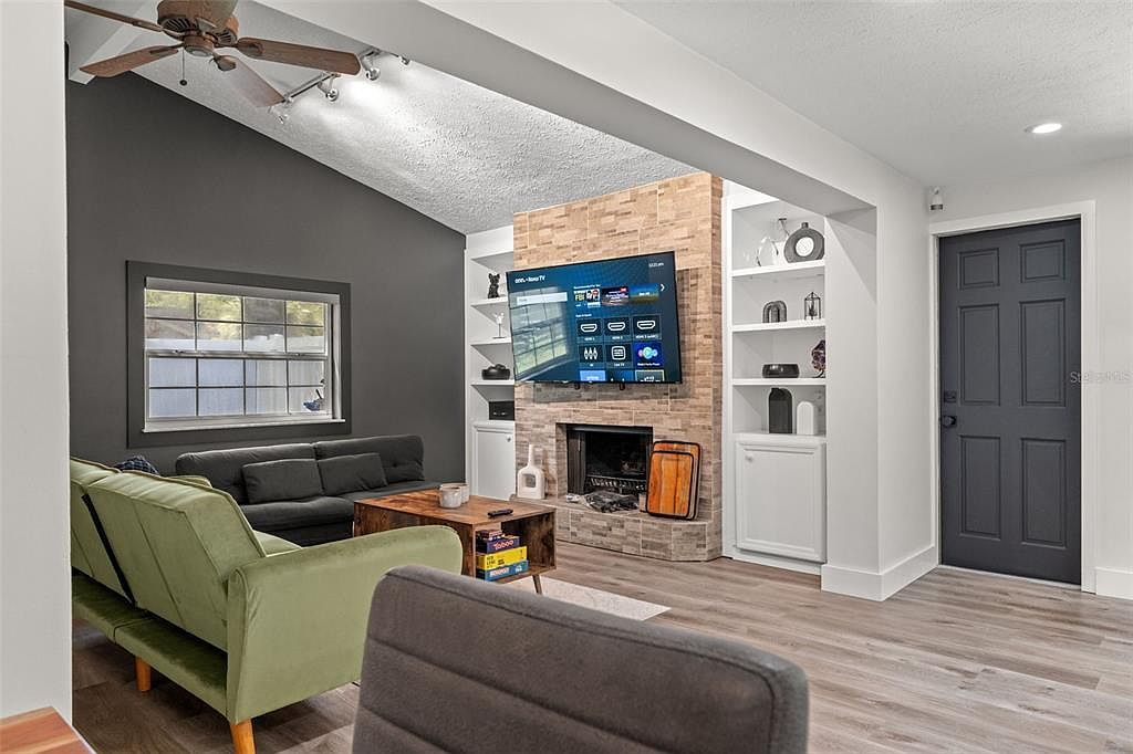 18205 Griffith Rd Lutz, FL 33548  | Single Family