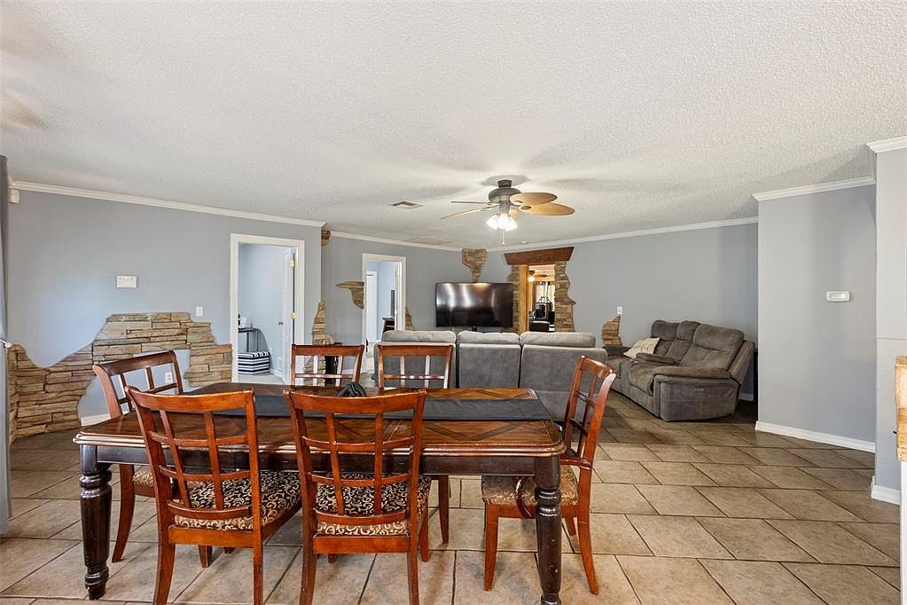 329326 E 1021st Rd Harrah, OK 73045 | Single Family