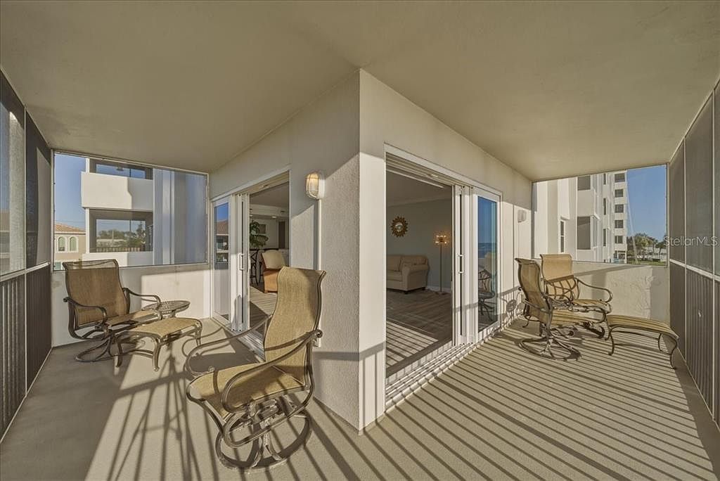 633 Alhambra Rd APT 301 Venice, FL 34285  | Condominium