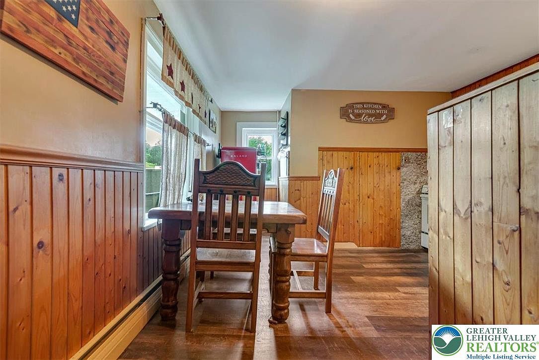 173 Anchorage Rd Saylorsburg, PA 18353  | Single Family