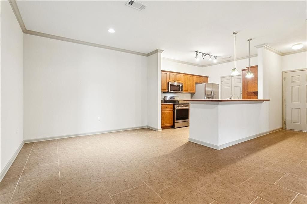 350 Emerald Forest Blvd APT 27106 Covington, LA 70433  | Condominium