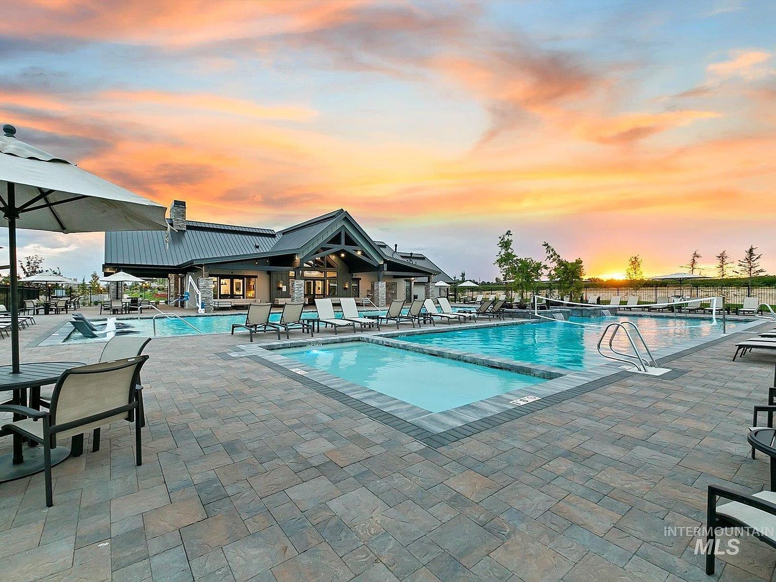 3671 N Harvest Moon Way Eagle, ID 83616  | Single Family