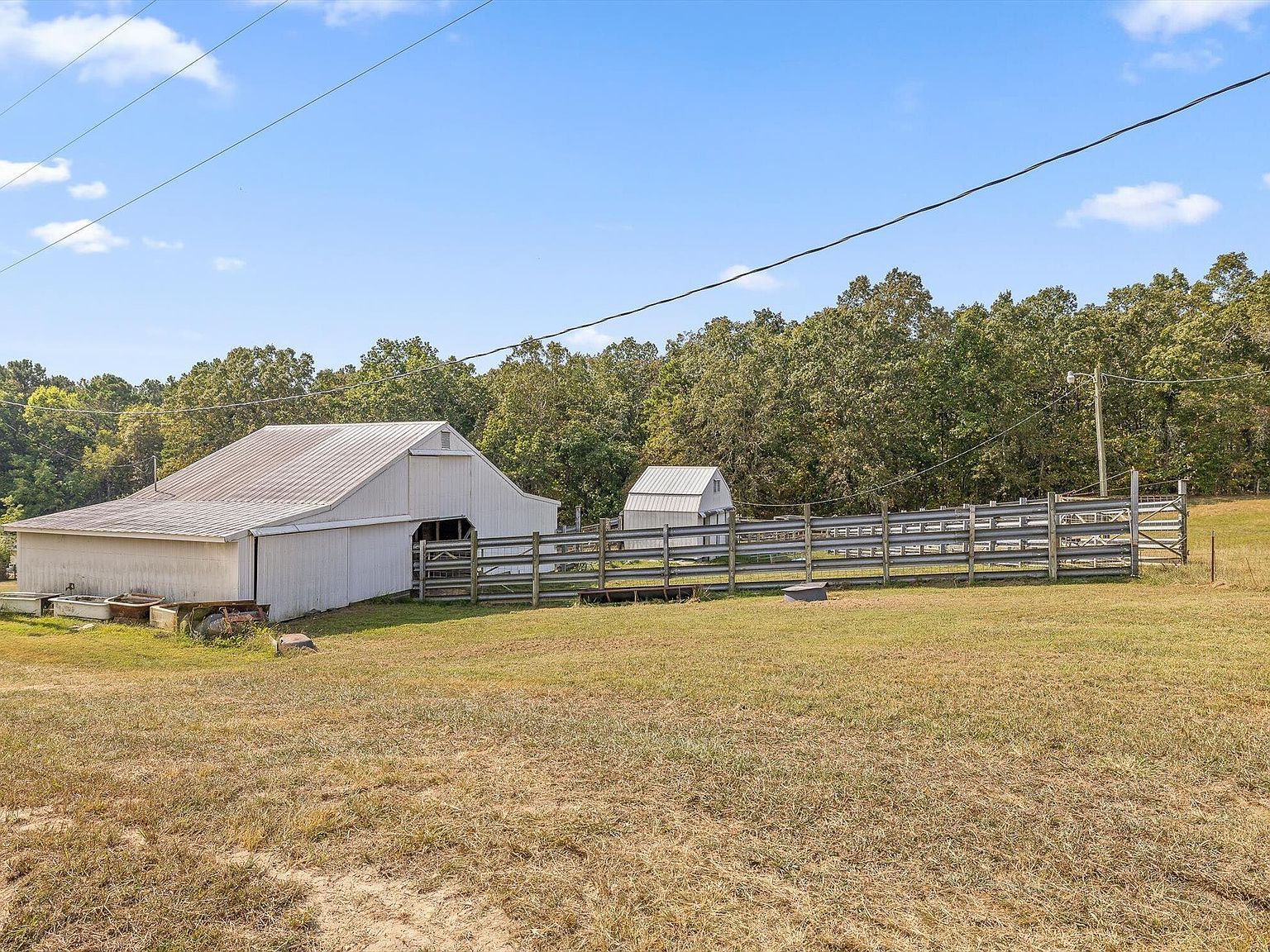 9405 Highway 58 Harrison, TN 37341  | Single Family