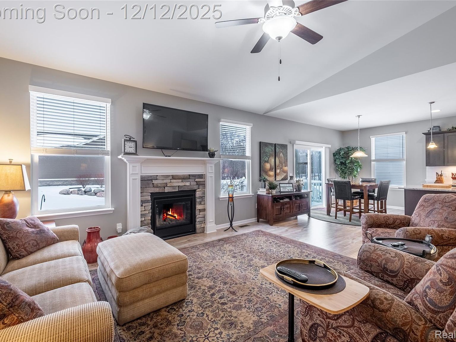 3227 Waverly Woods Ln Howell, MI 48843 | Single Family