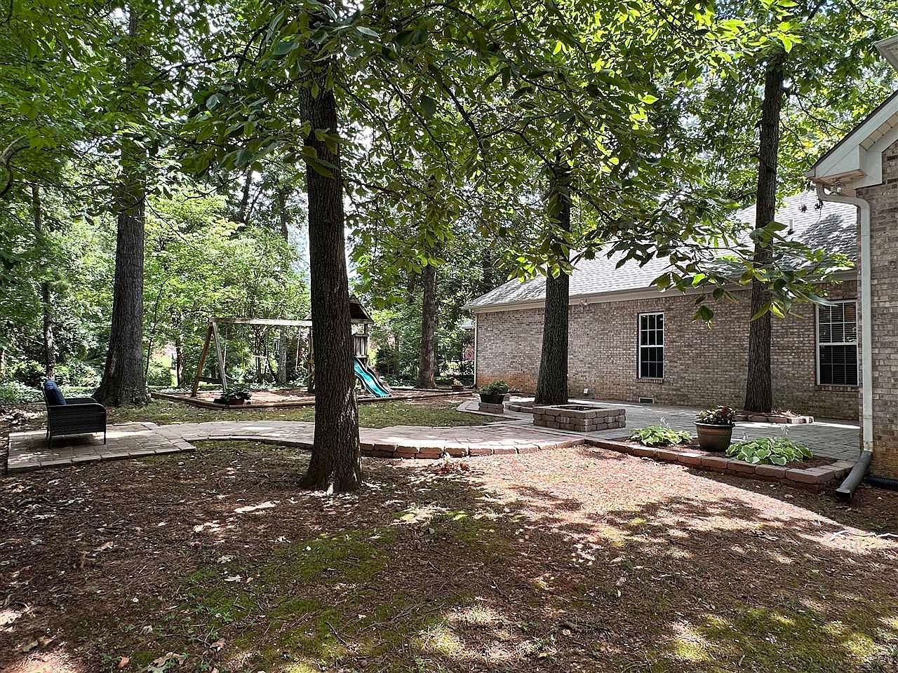 3378 Red Oak Ct Bowling Green, KY 42104  | Single Family