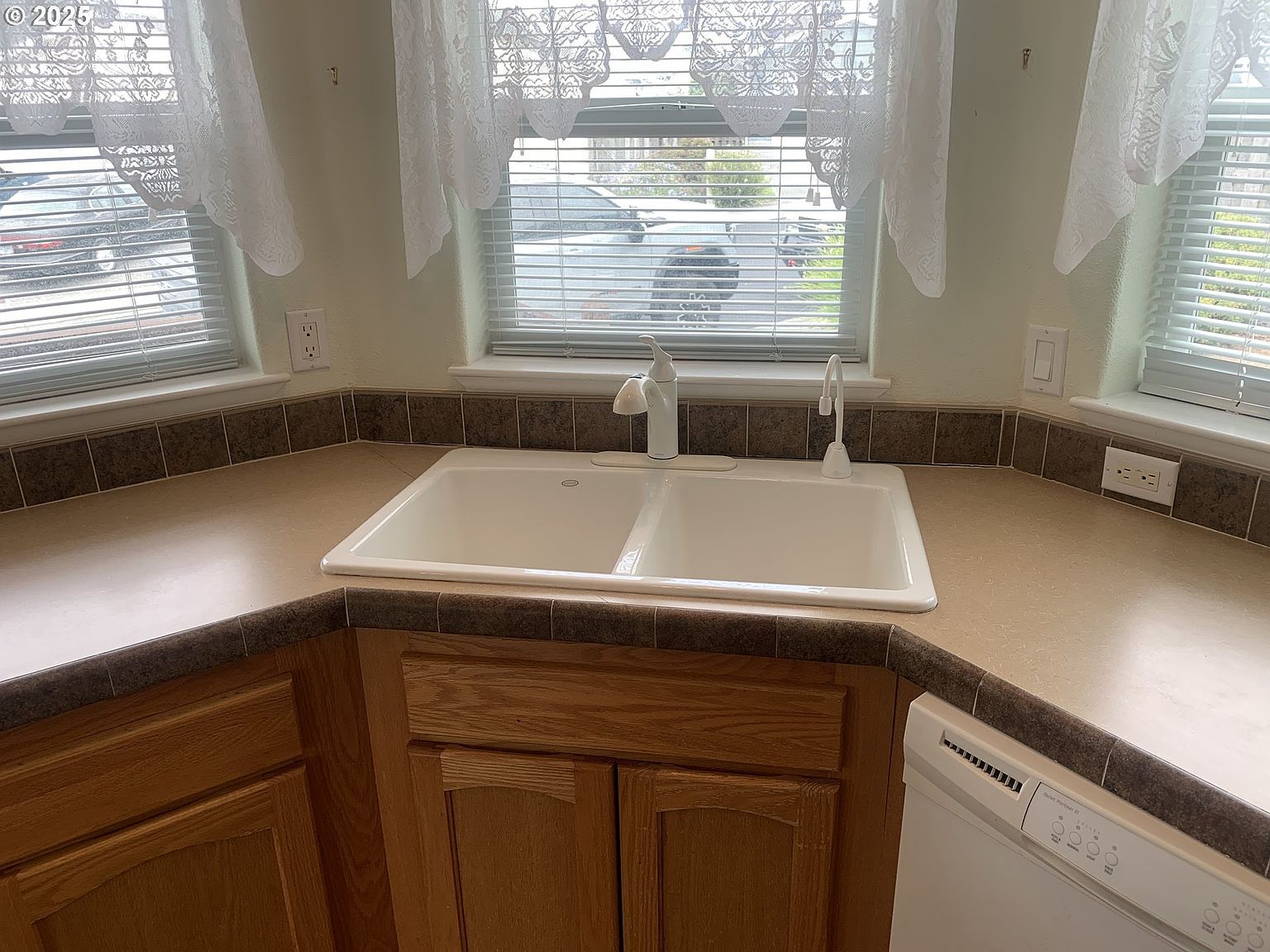 98126 W Benham Ln SPC 68 Brookings, OR 97415  | New build