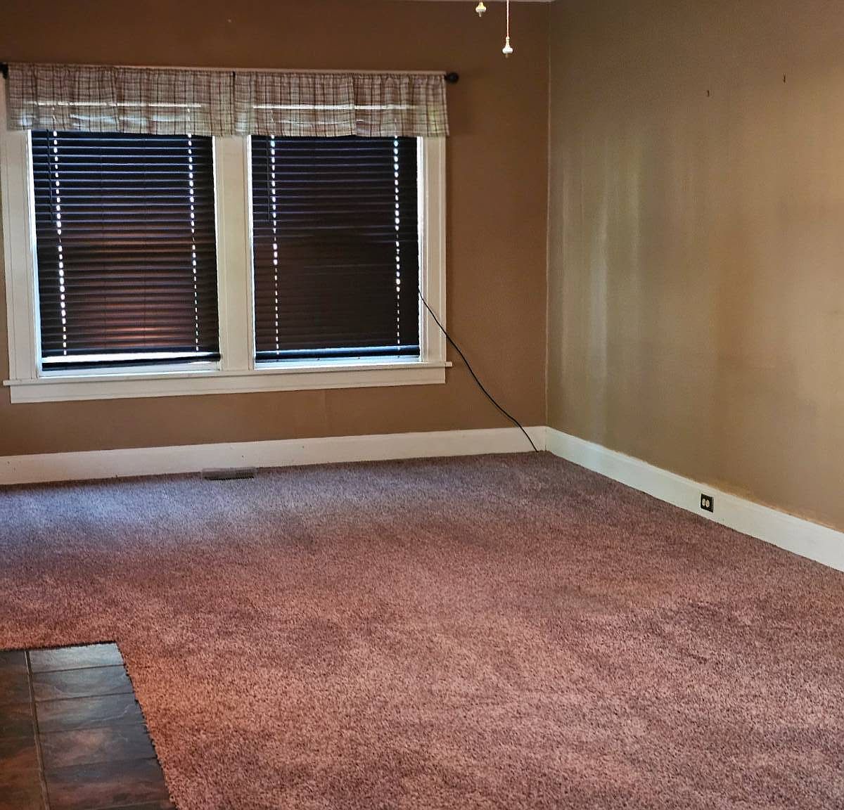 705 N 11th St Marysville, KS 66508  | Single Family