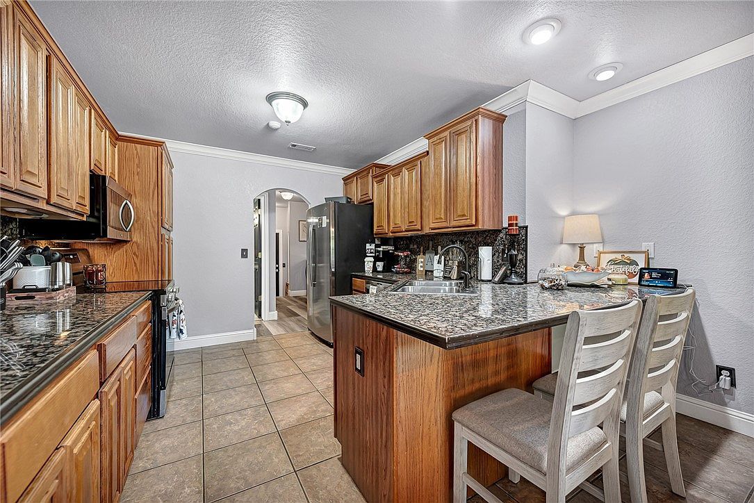 14 Hessle Cir Bella Vista, AR 72714 | Single Family