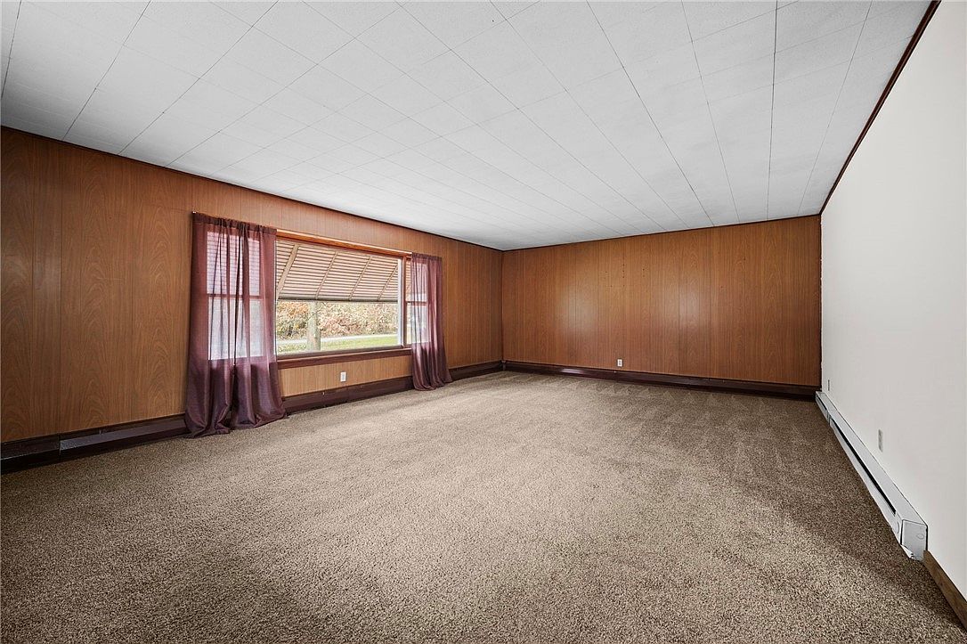 228 Baker Rd Greenville, PA 16125  | Single Family