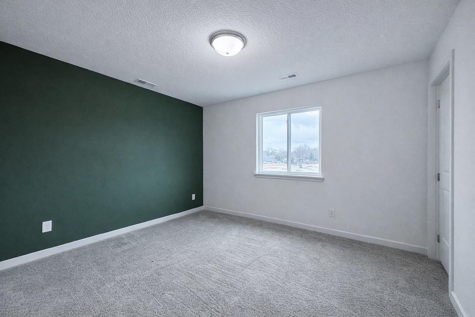 3365 Lincolnshire Rd Waterloo, IA 50701  | New build