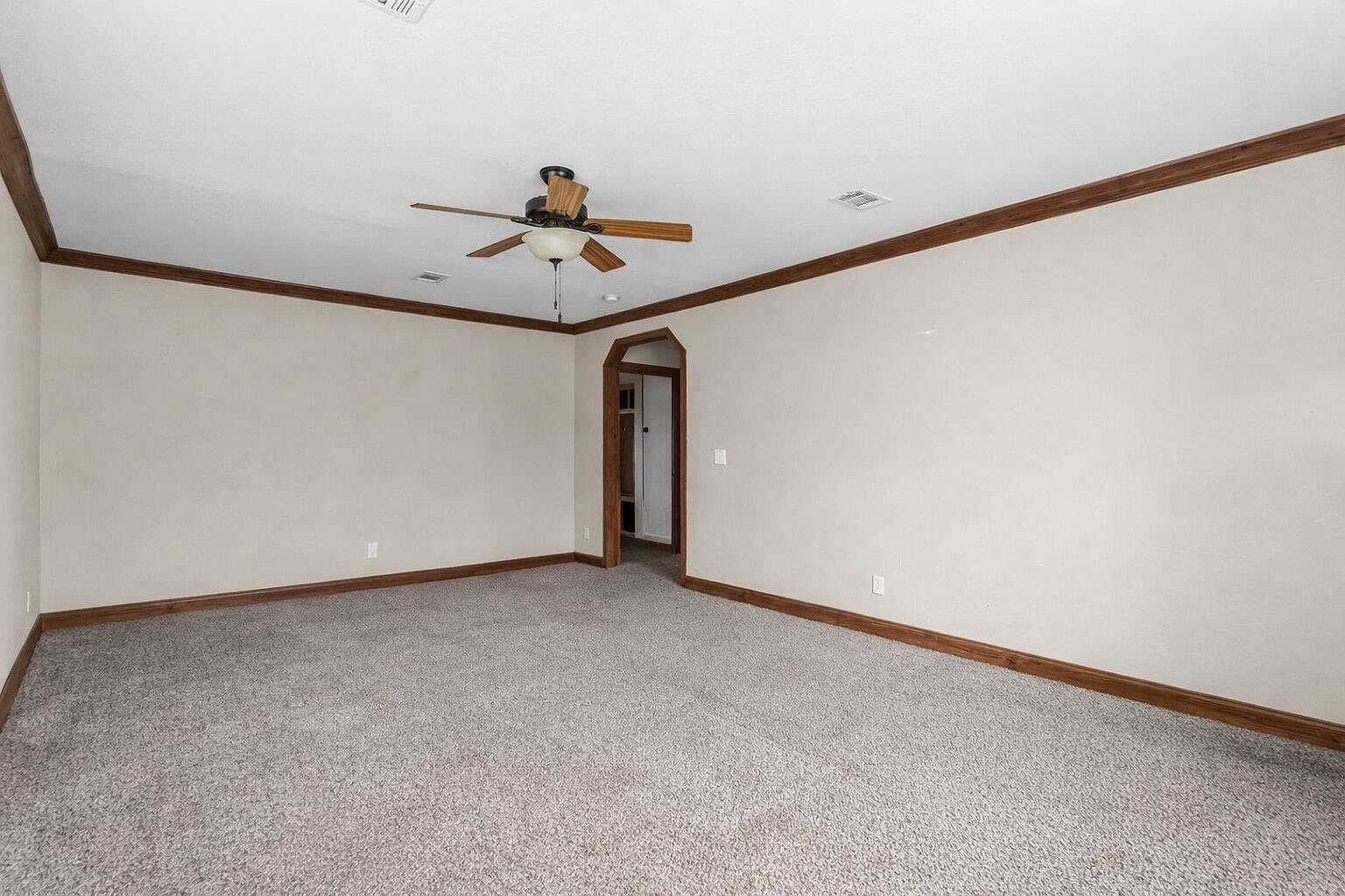 186 La Selva Dr Elgin, TX 78621  | New build