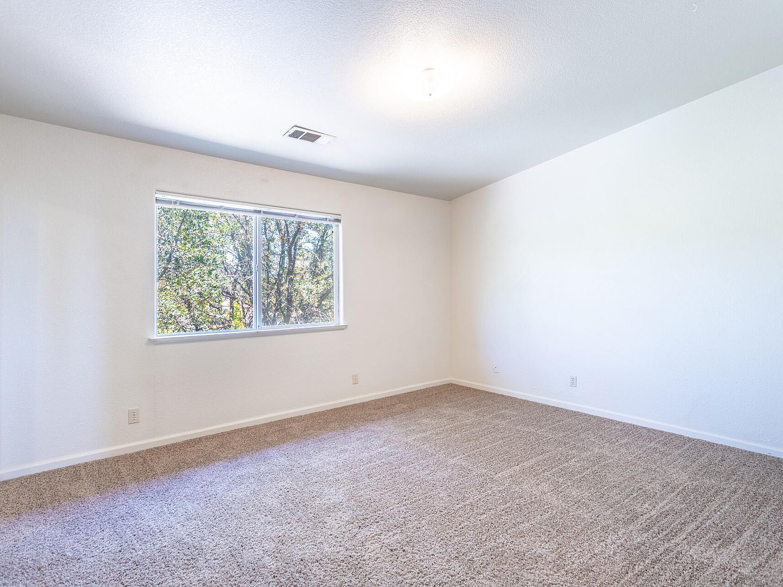 1088 Burton Dr Redding, CA 96003  | Multi Family