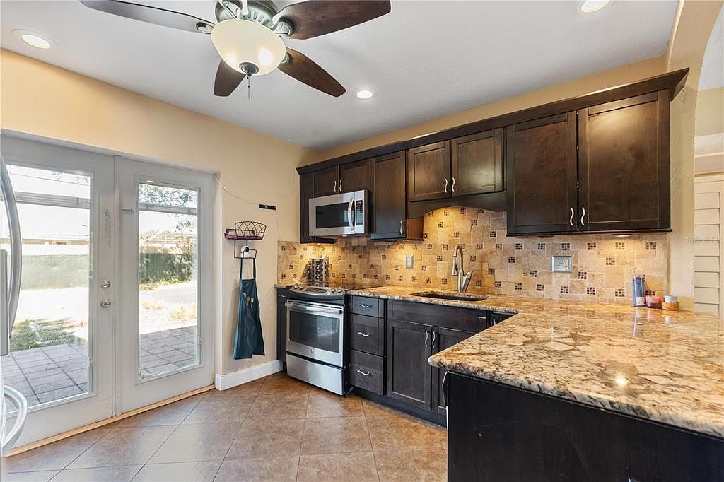 10931 110th Ave Seminole, FL 33778 | Single Family