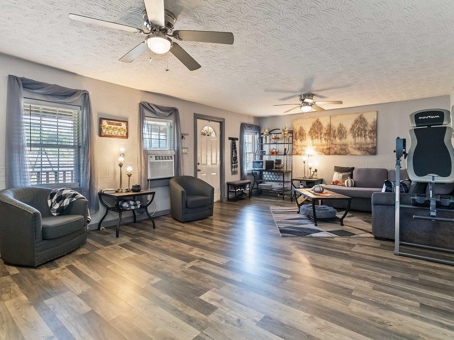 9701 Saloma Rd Campbellsville, KY 42718  | Single Family