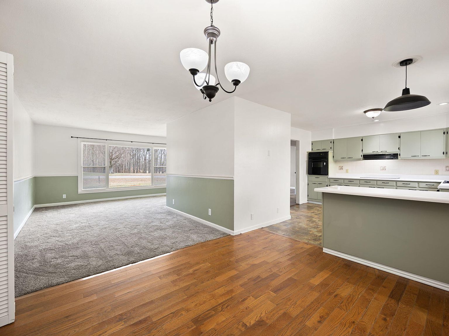 157 Shawnee Ave Russell Springs, KY 42642  | Single Family