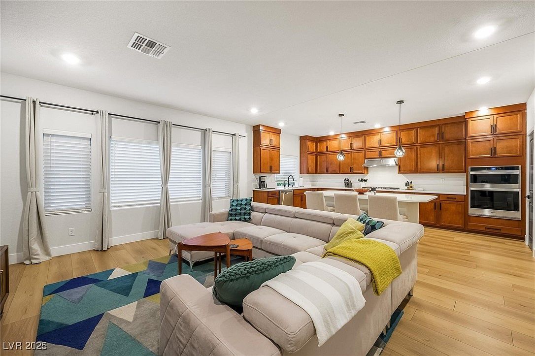 7085 Sunland Hills Ave Las Vegas, NV 89113  | Single Family