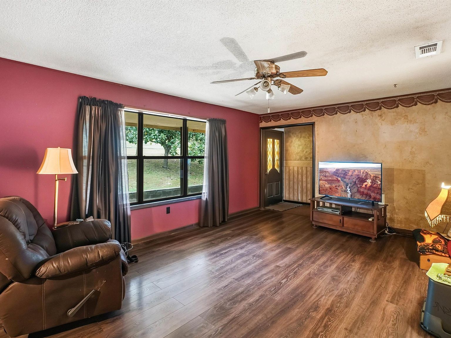 104 N Woodland Dr Conway, AR 72032  | Single Family