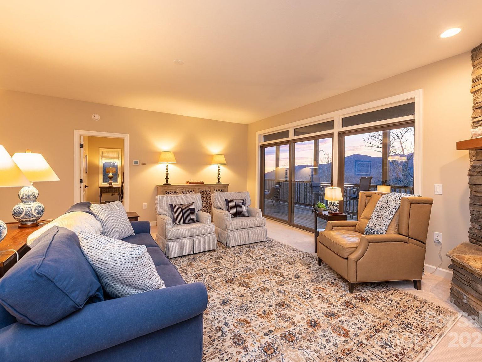 120 Pleasant Vw Banner Elk, NC 28604  | Condominium