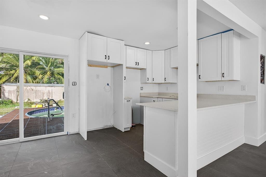 609 SW 20th St Fort Lauderdale, FL 33315  | Single Family