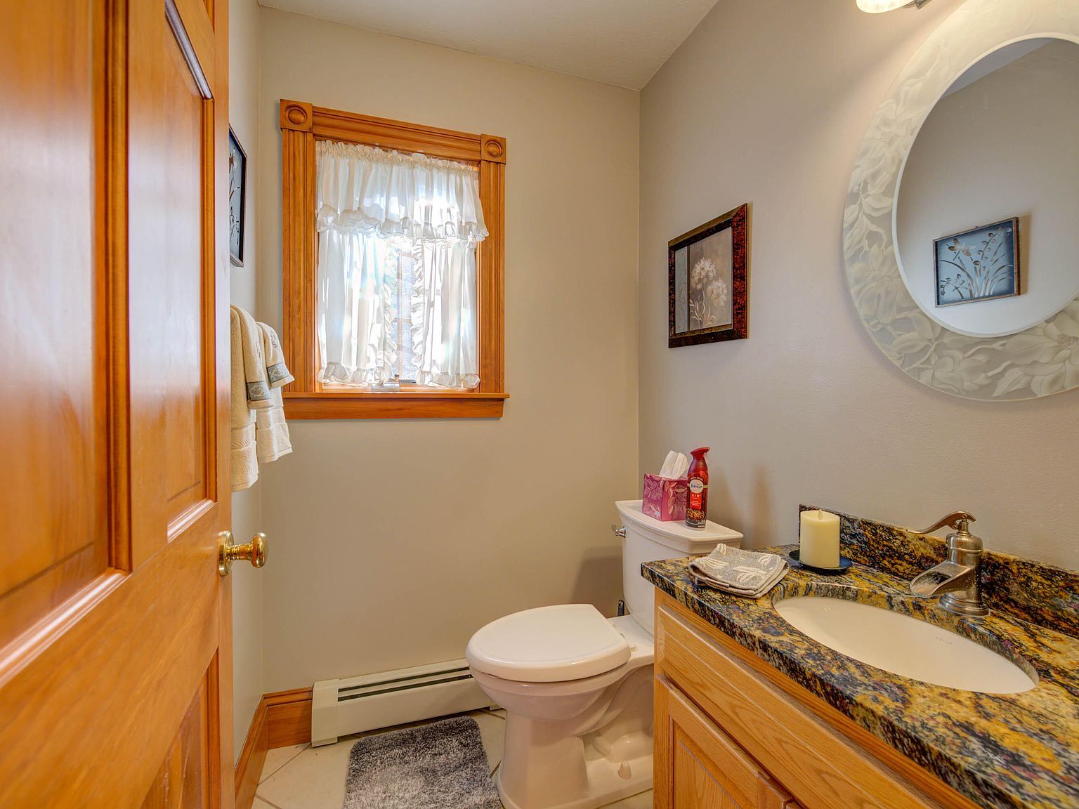 81 Madison Dr Naples, ME 04055  | Single Family