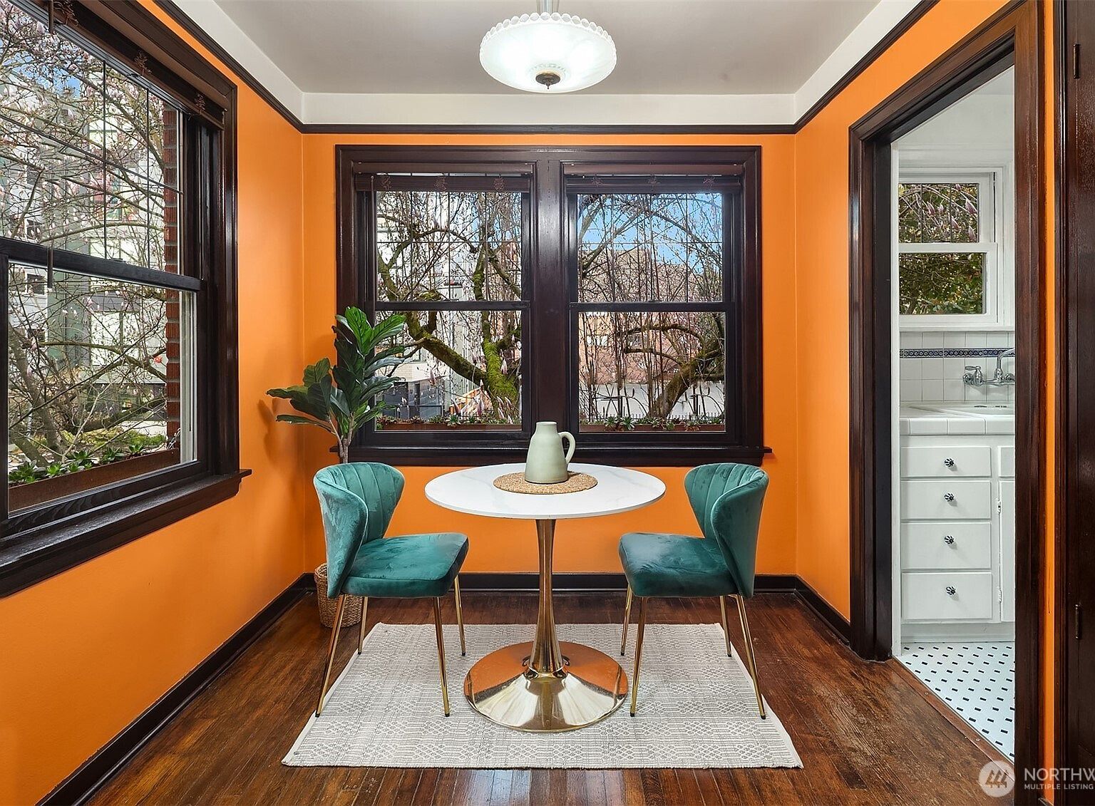 411 Boylston Ave E APT 202 Seattle, WA 98102 | Condominium