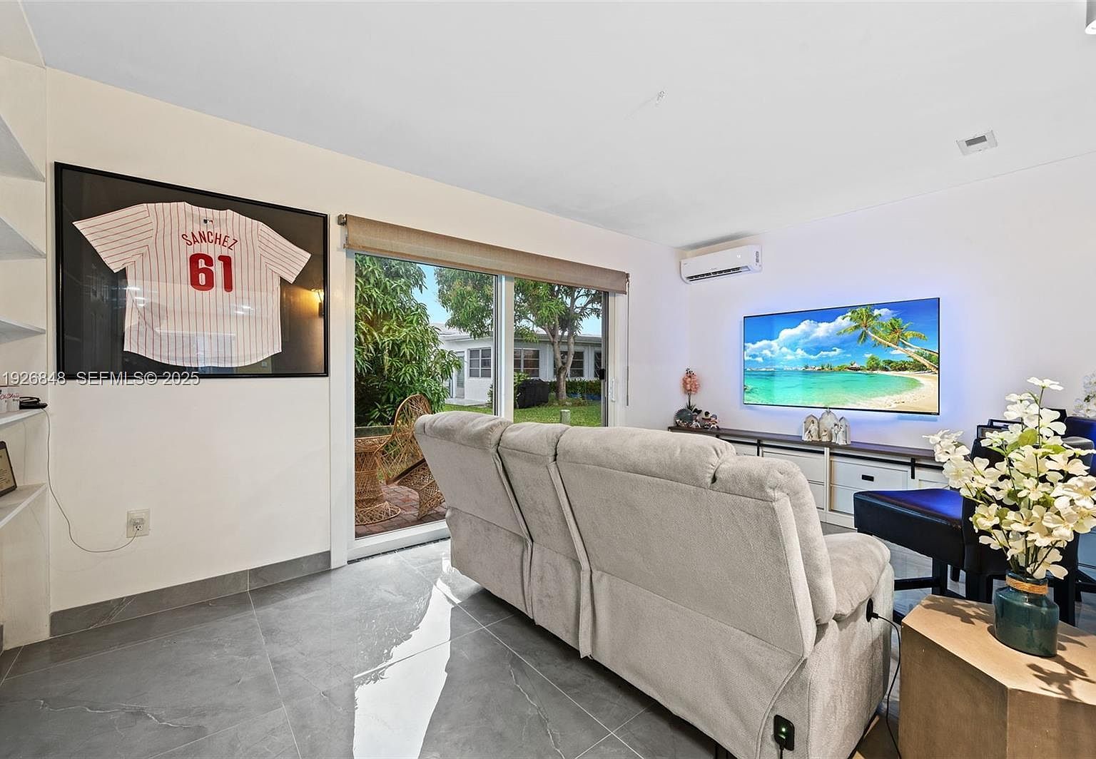 6707 NW 71st St Tamarac, FL 33321  | Single Family