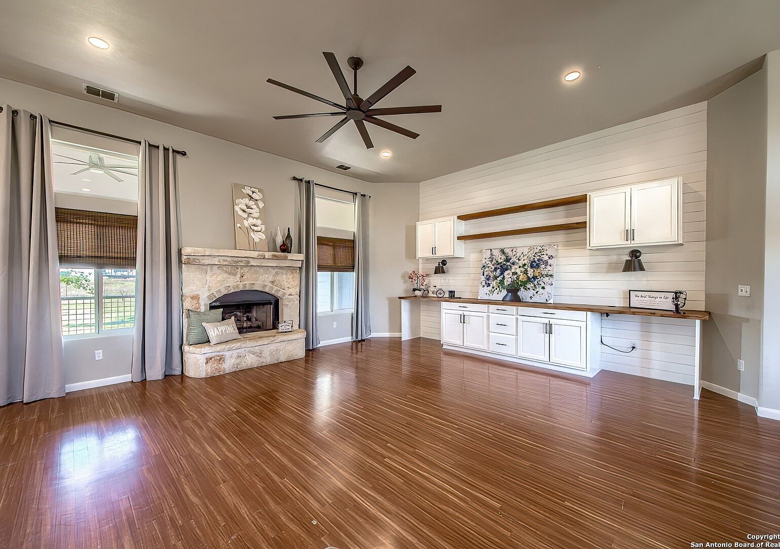 240 Glory Marion, TX 78124  | Single Family