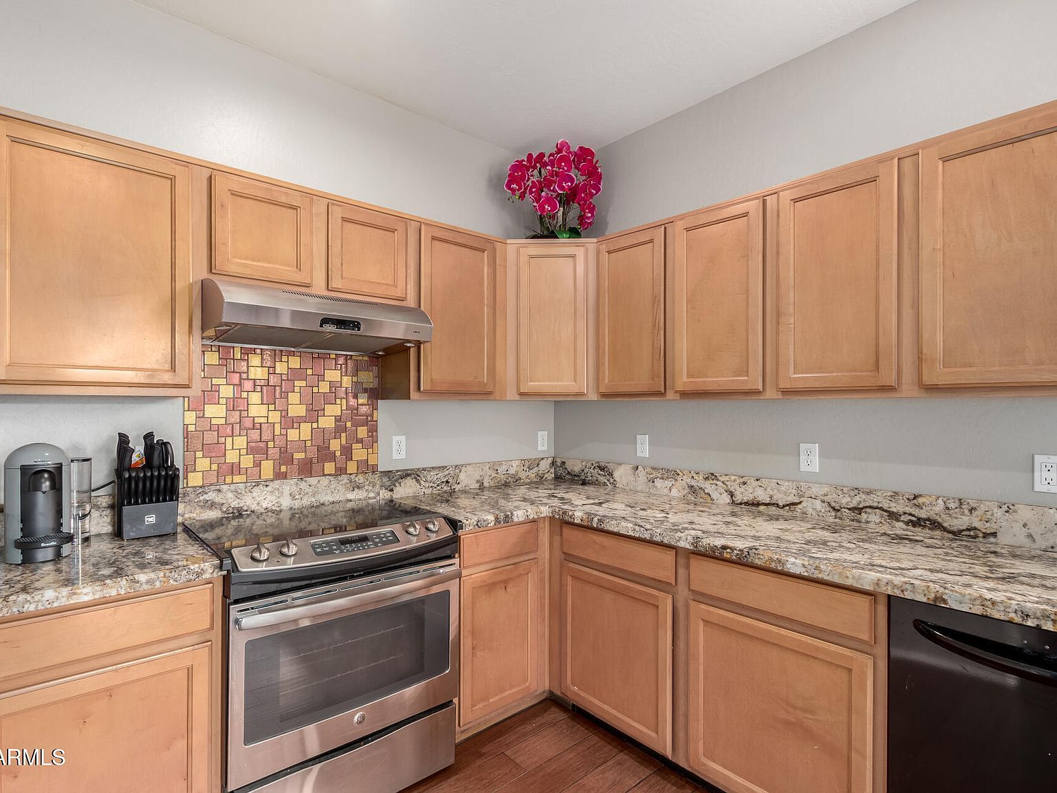 1231 S Amber St Chandler, AZ 85286  | Single Family