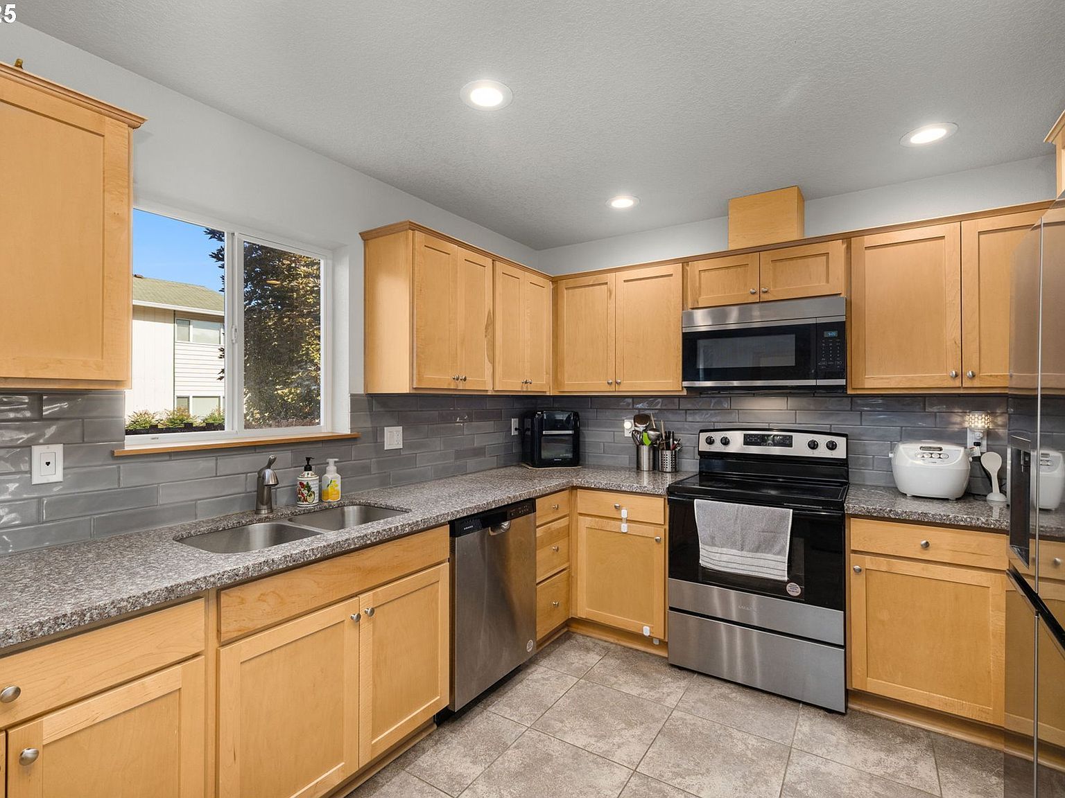 10971 SE Holgate Blvd Portland, OR 97266  | New build