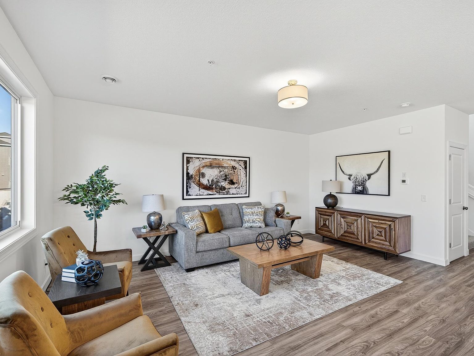 2100 Cleveland Ln S Cambridge, MN 55008  | New build