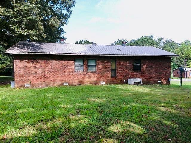 153 Sara Cir Ash Flat, AR 72513  | Single Family