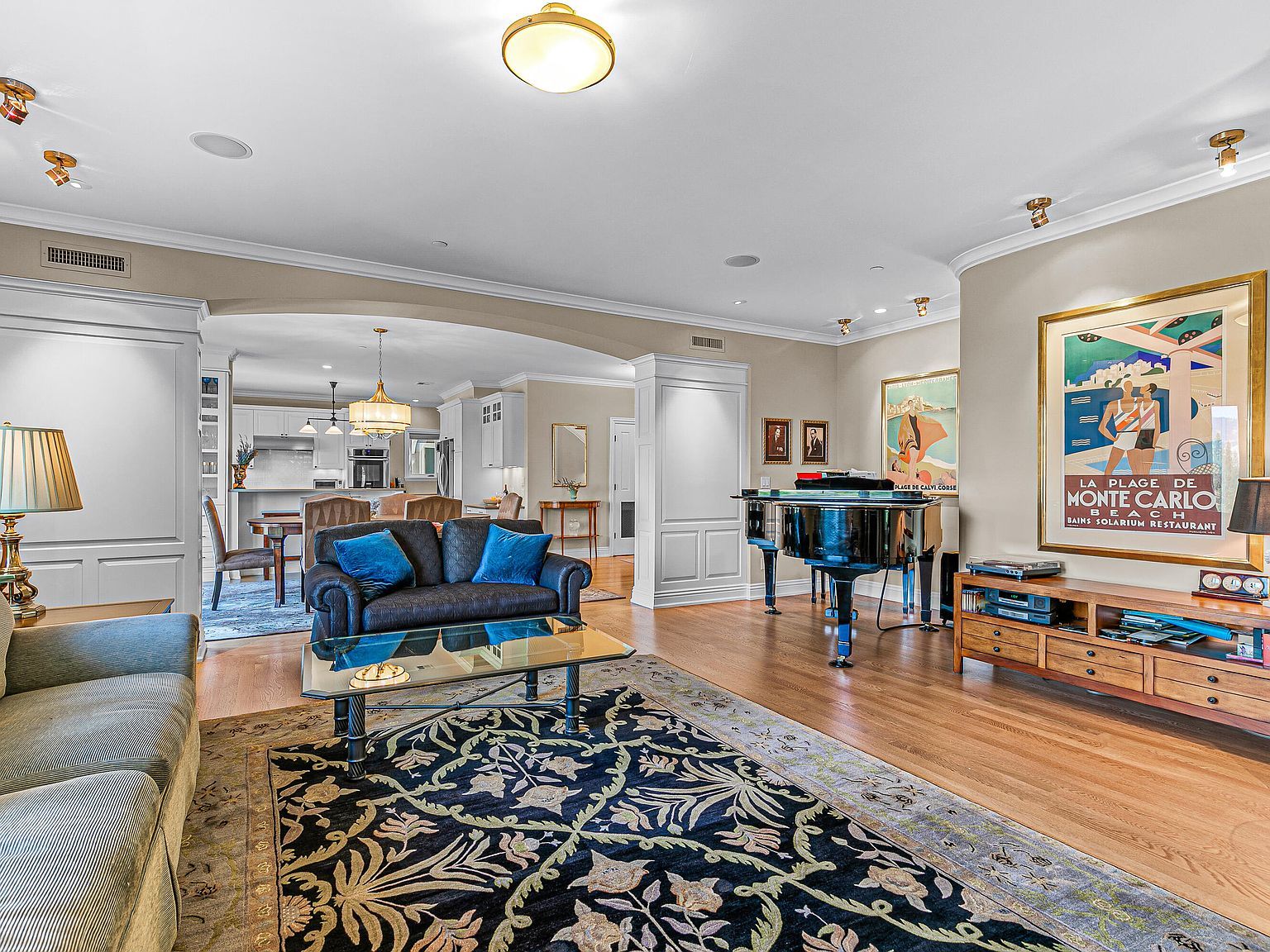 551 Strawberry Ln Ashland, OR 97520  | Single Family