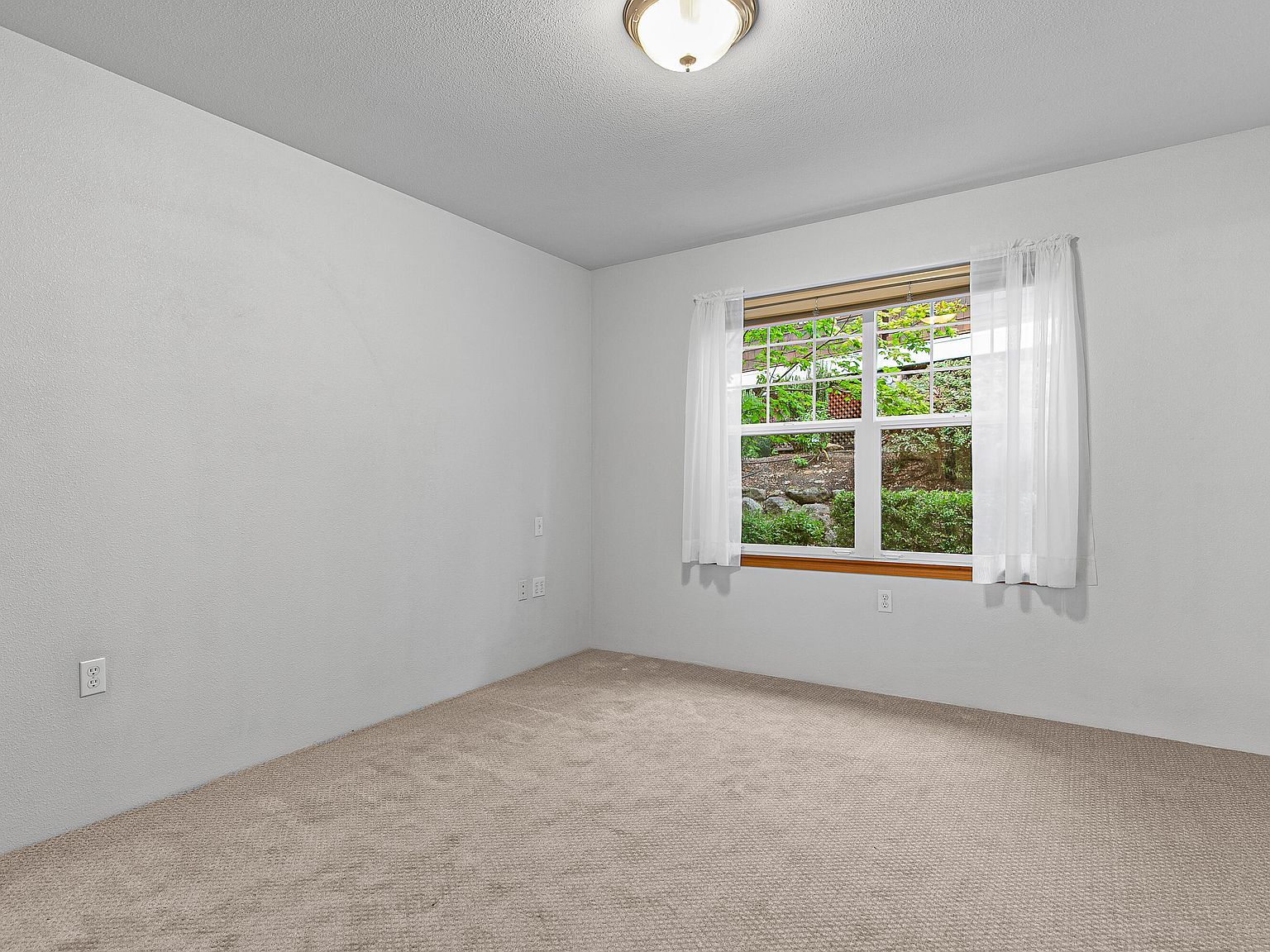 923 Mountain Meadows Cir Ashland, OR 97520 | Condominium