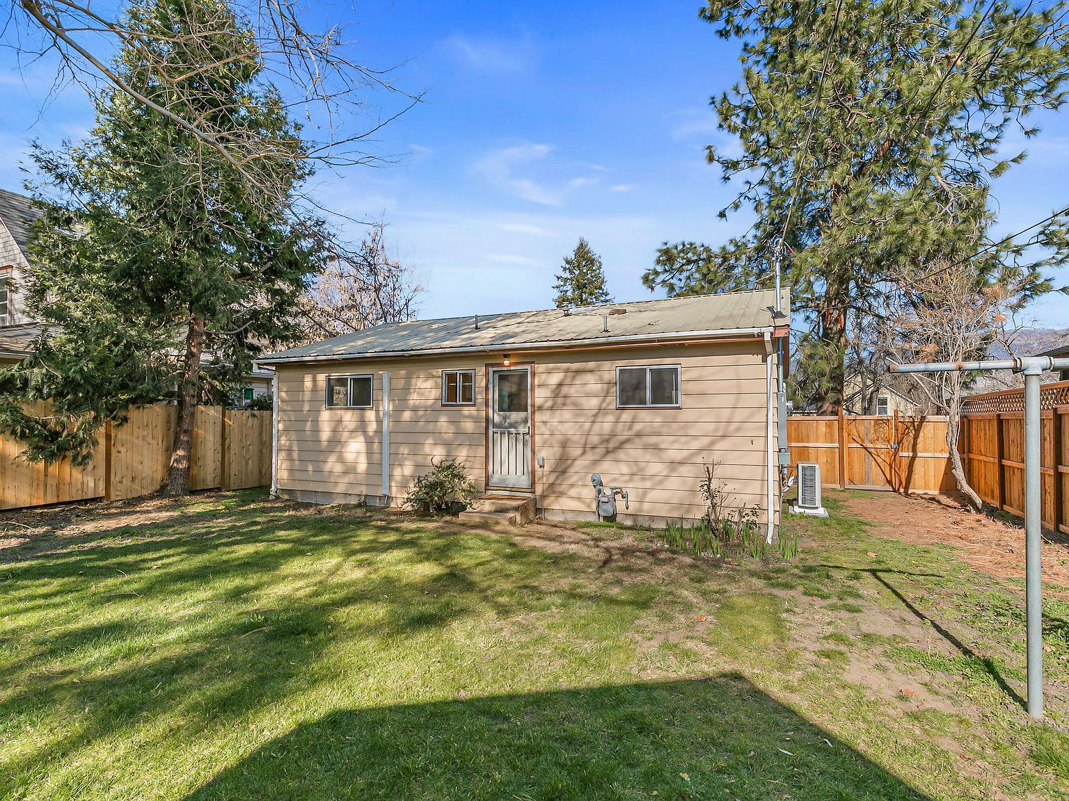 840 B St Ashland, OR 97520 | Single Family