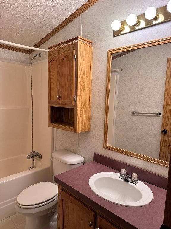 85 Hughey Rd Brookville, PA 15825  | Single Family