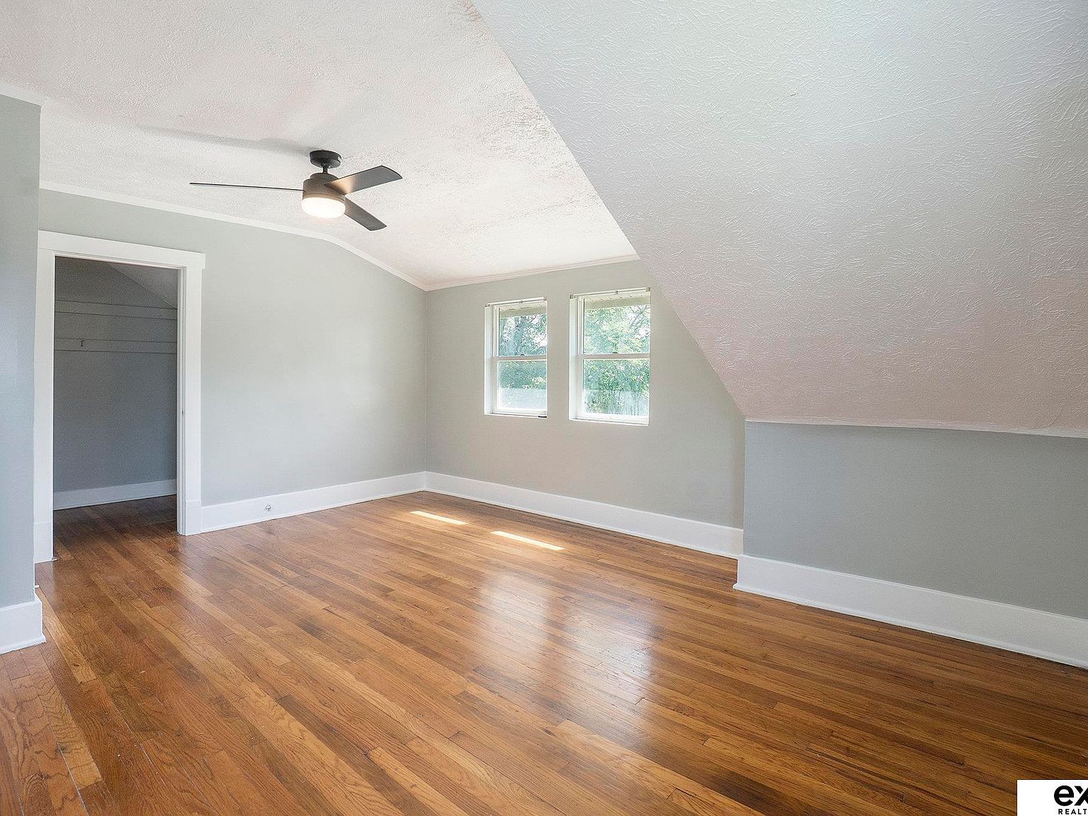 4740 N 40th Ave Omaha, NE 68111  | Single Family