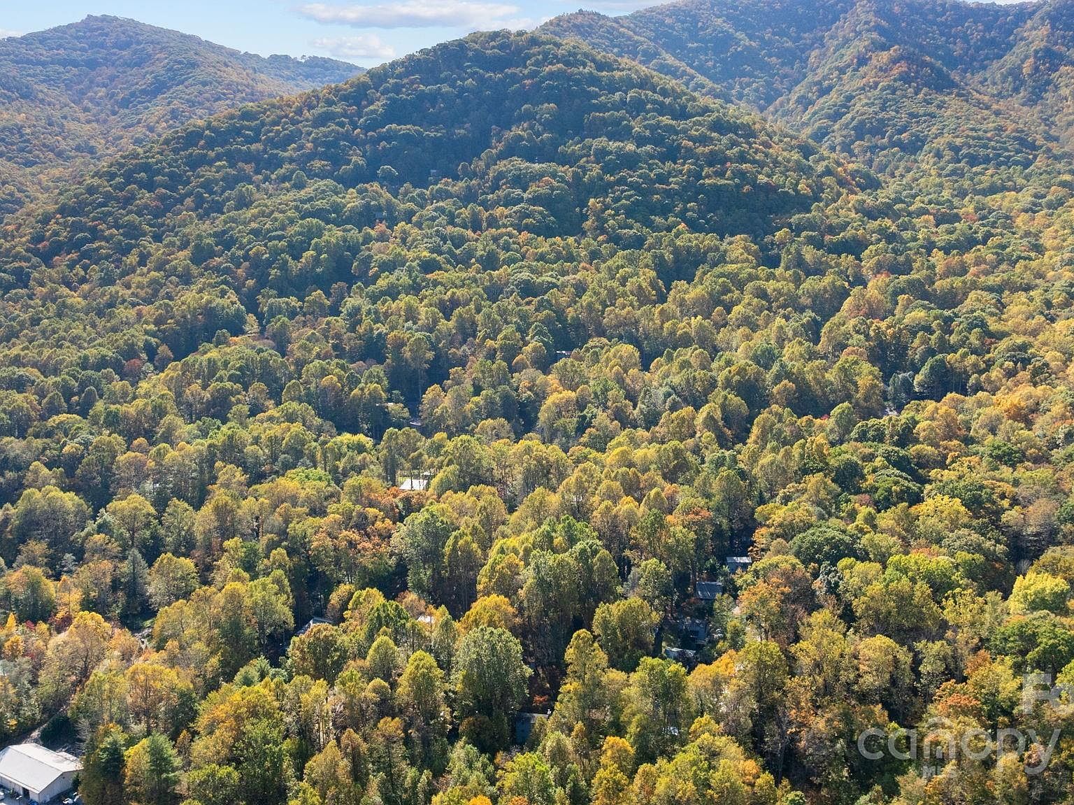 52 Susan Dr Maggie Valley, NC 28751  | Single Family