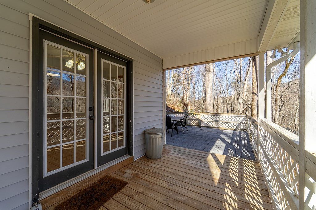 240 Carpenter Rd Bryson City, NC 28713  | Single Family