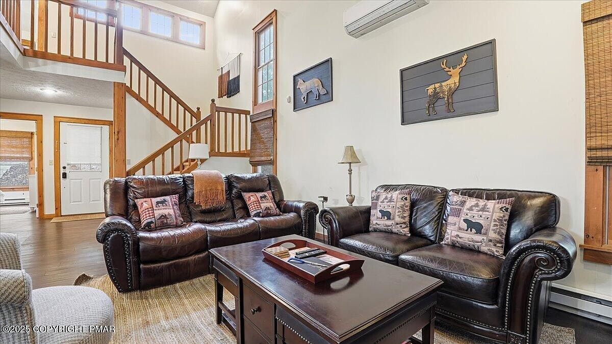 412 Hickory Dr Tannersville, PA 18372  | New build